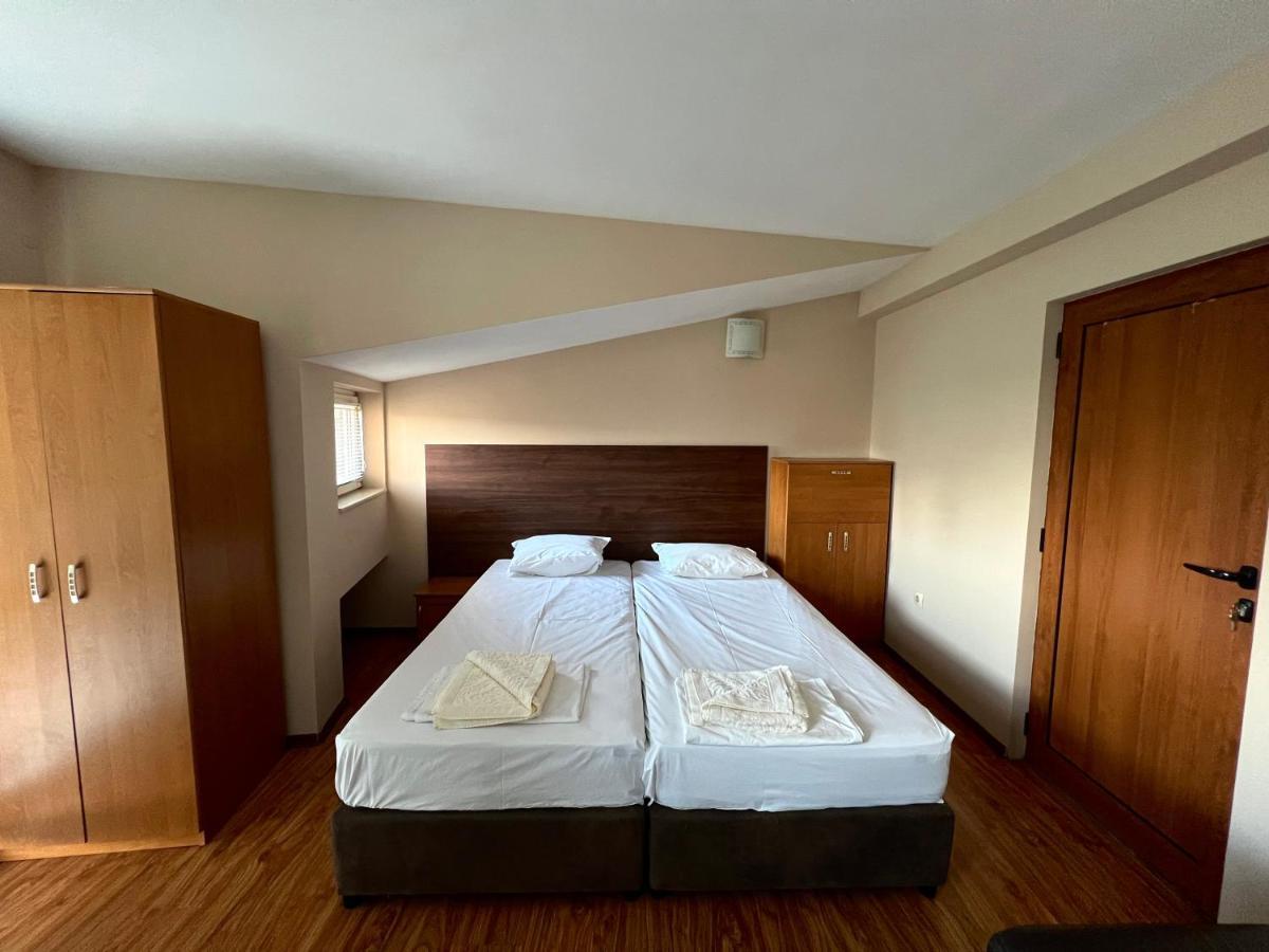 וראצה Hotel Maria מראה חיצוני תמונה
