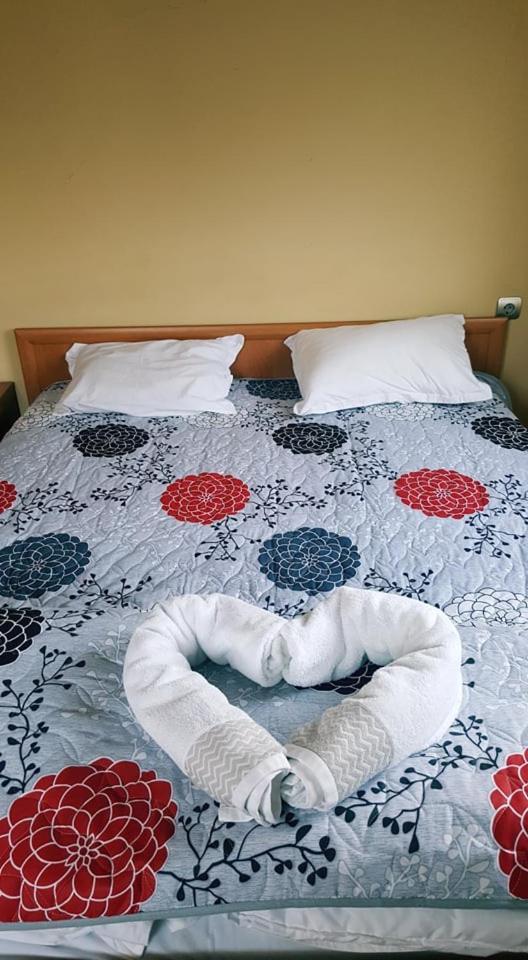 וראצה Hotel Maria מראה חיצוני תמונה
