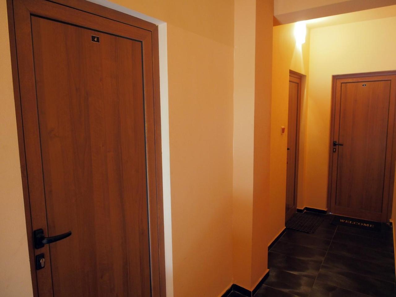 וראצה Hotel Maria מראה חיצוני תמונה