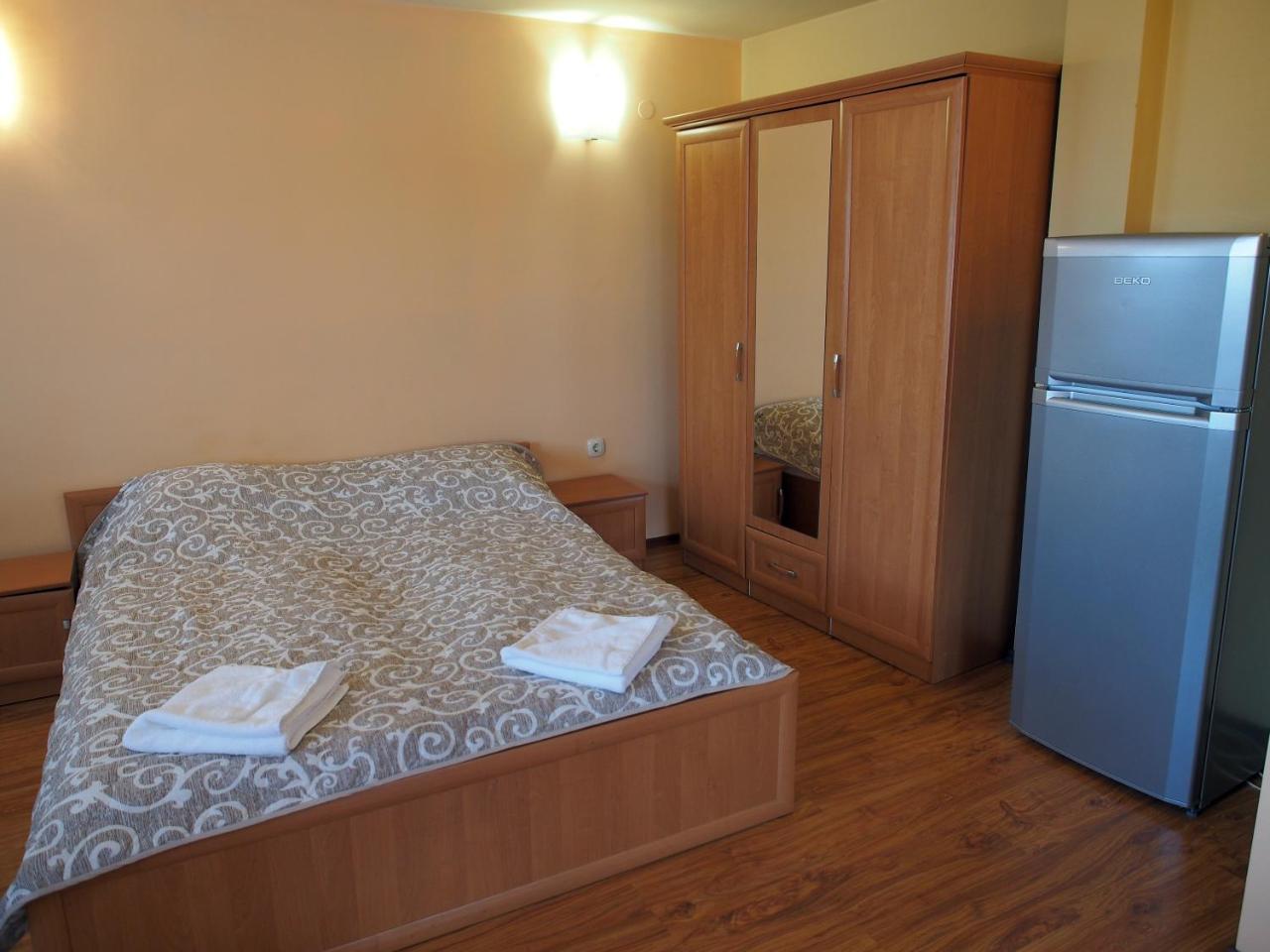 וראצה Hotel Maria מראה חיצוני תמונה